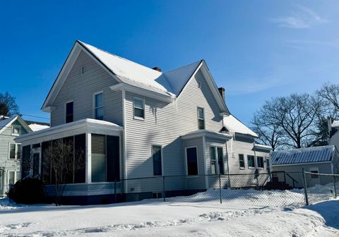 137 Wall Street Springfield VT 05156