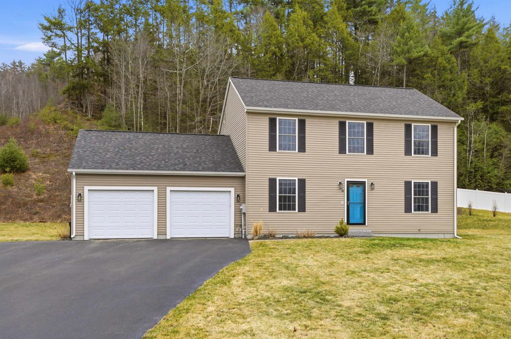 Photo of 18 Richfield Way, Wilton, NH 03086 (MLS # 5084494)