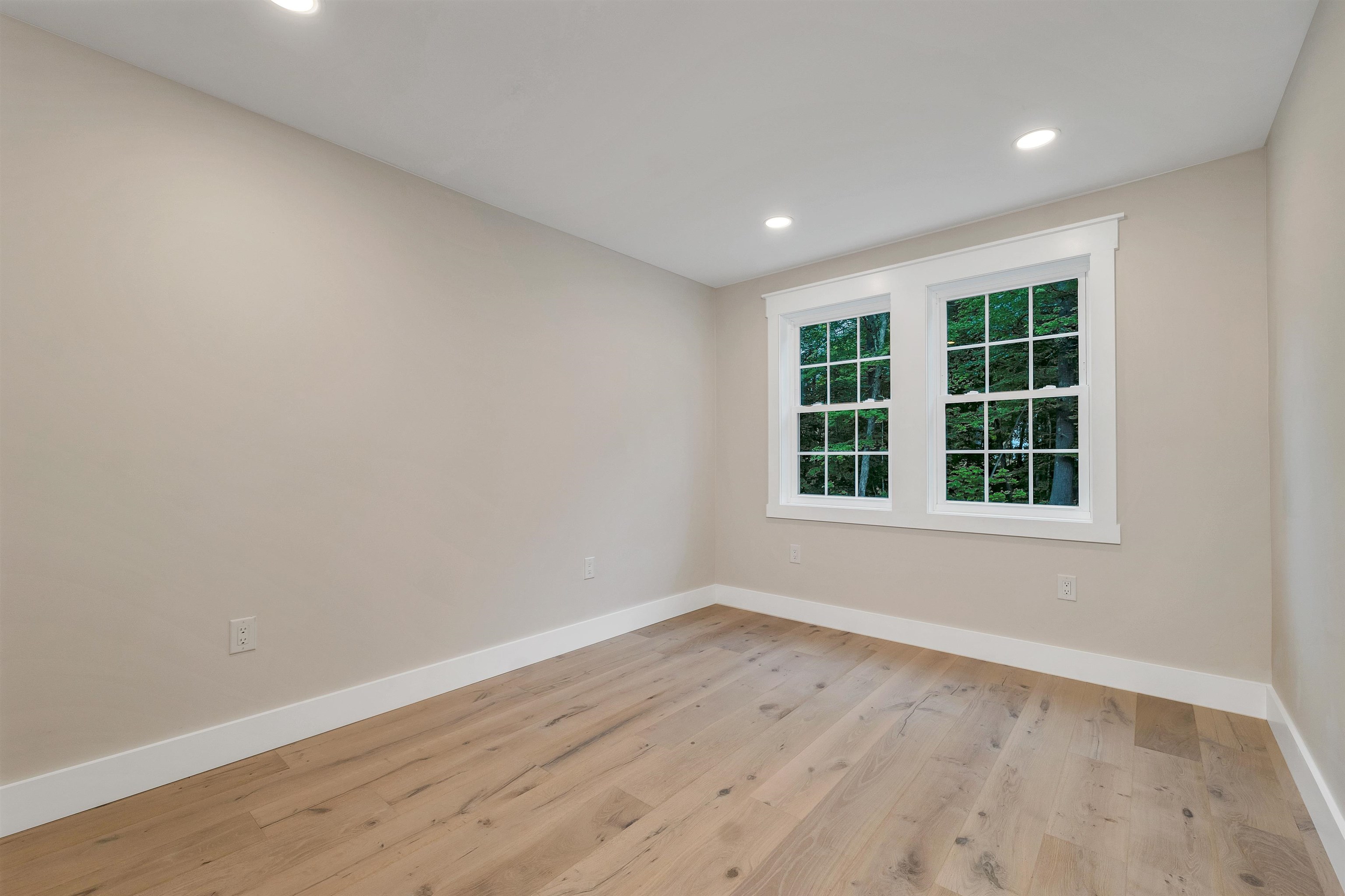 Gilford, New Hampshire 03249, United States, 3 Bedrooms Bedrooms, ,3 BathroomsBathrooms,Residential,Active,155291