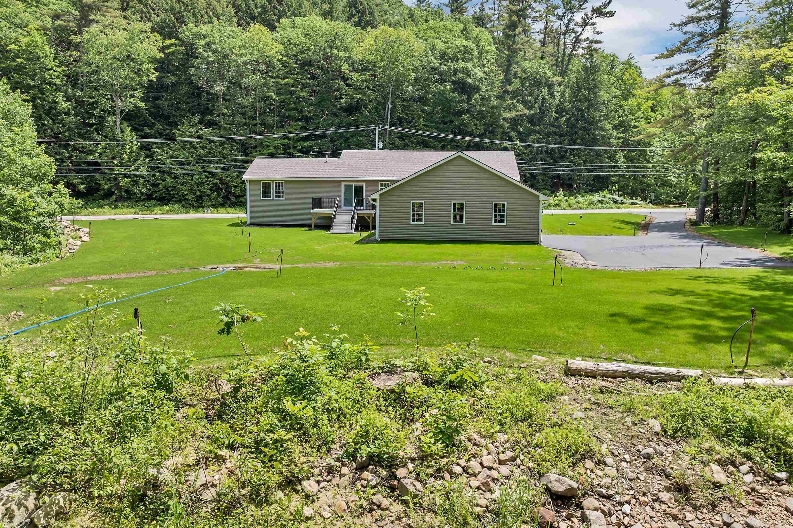 Gilford, New Hampshire 03249, United States, 3 Bedrooms Bedrooms, ,3 BathroomsBathrooms,Residential,Active,155291