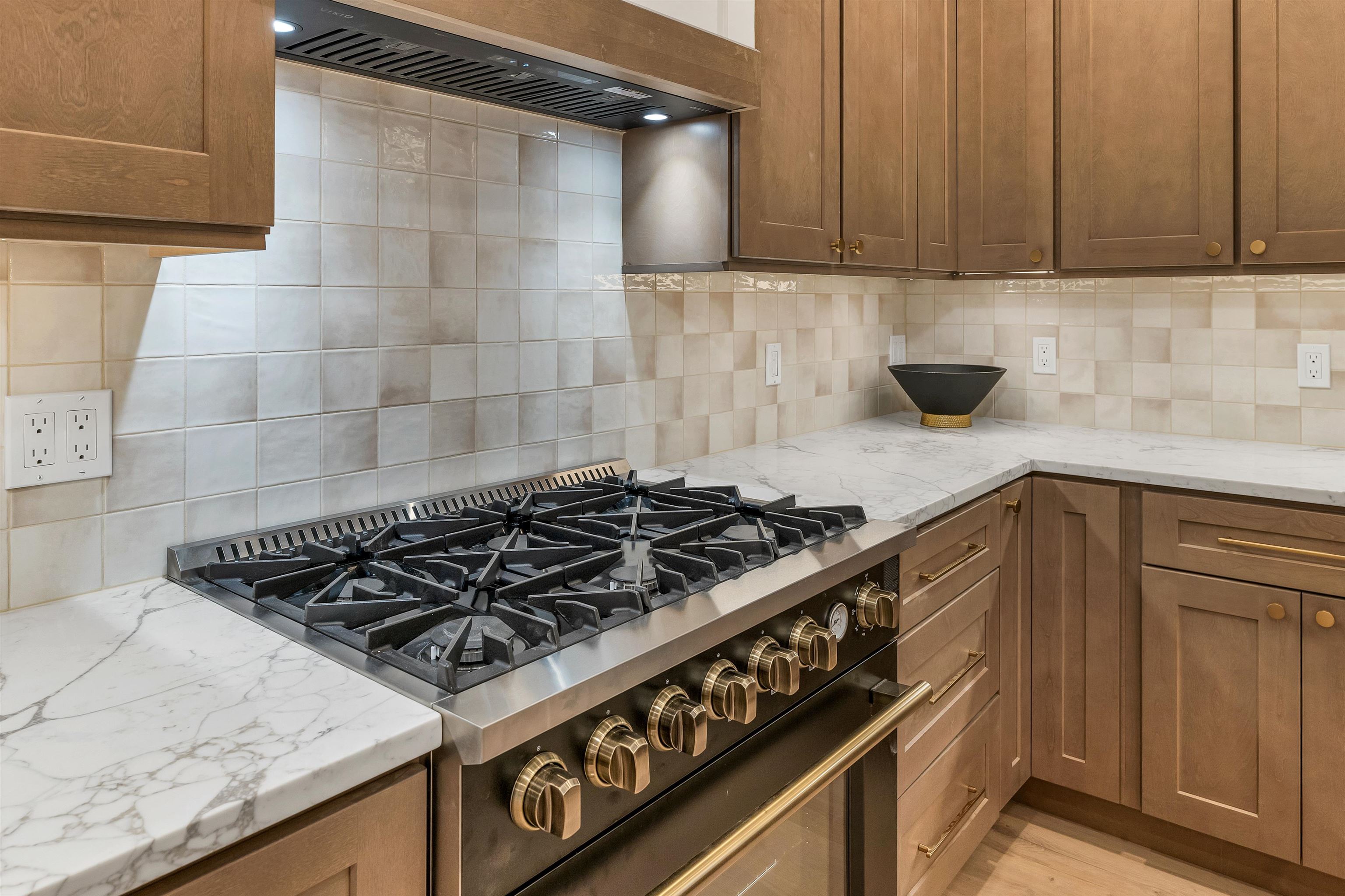 Gilford, New Hampshire 03249, United States, 3 Bedrooms Bedrooms, ,3 BathroomsBathrooms,Residential,Active,155291