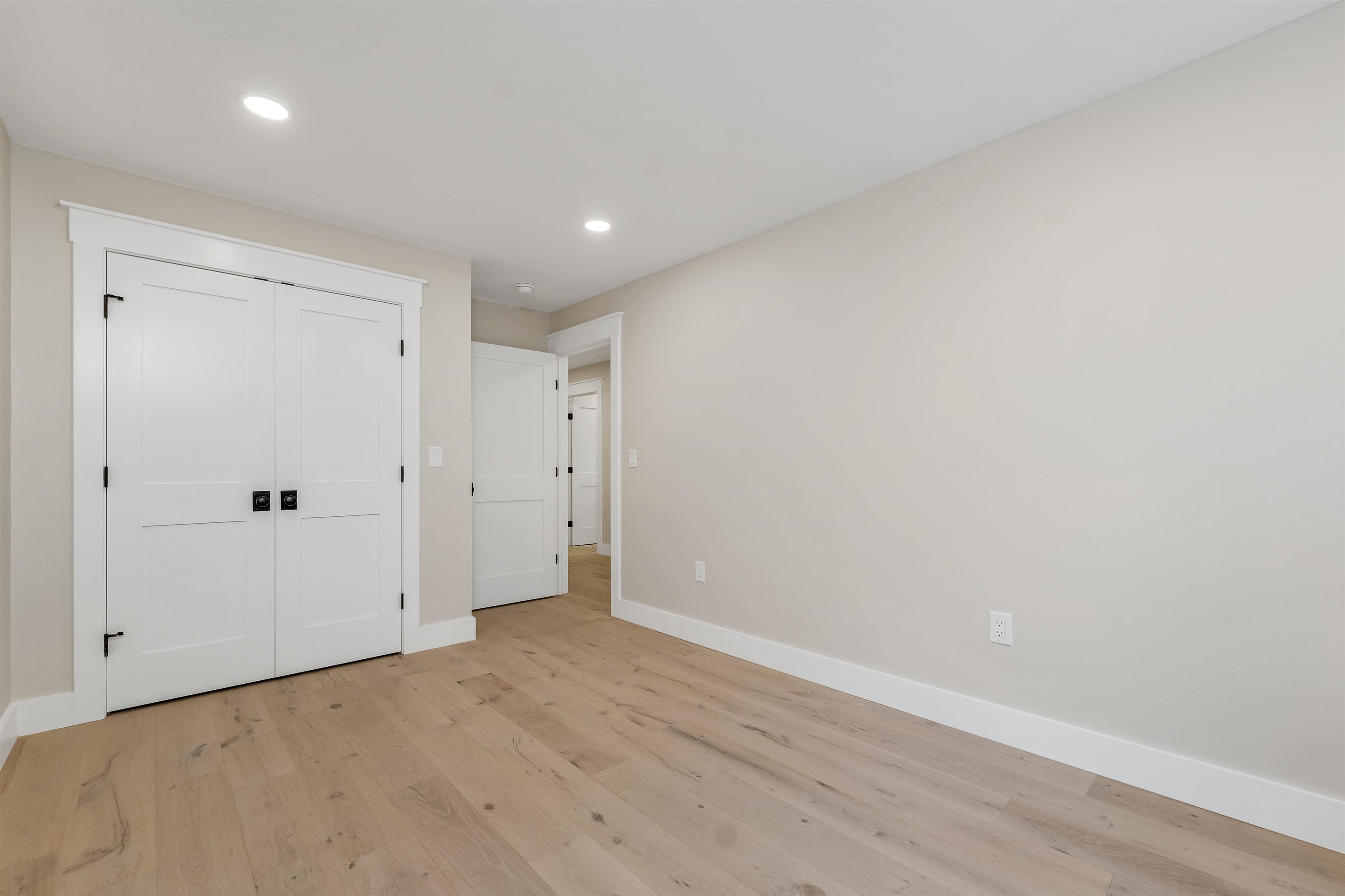 Gilford, New Hampshire 03249, United States, 3 Bedrooms Bedrooms, ,3 BathroomsBathrooms,Residential,Active,155291