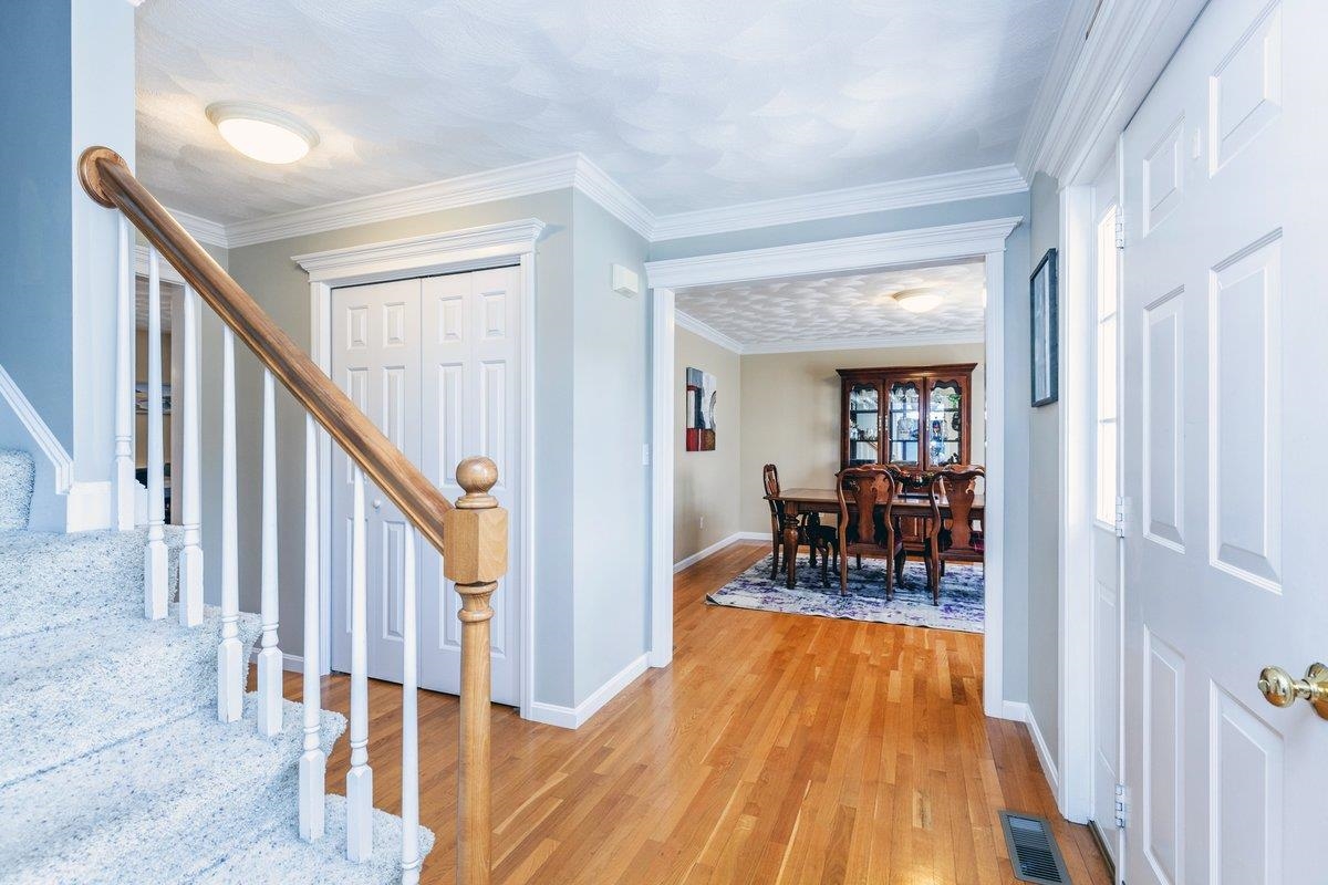 17 Wilshire Lane