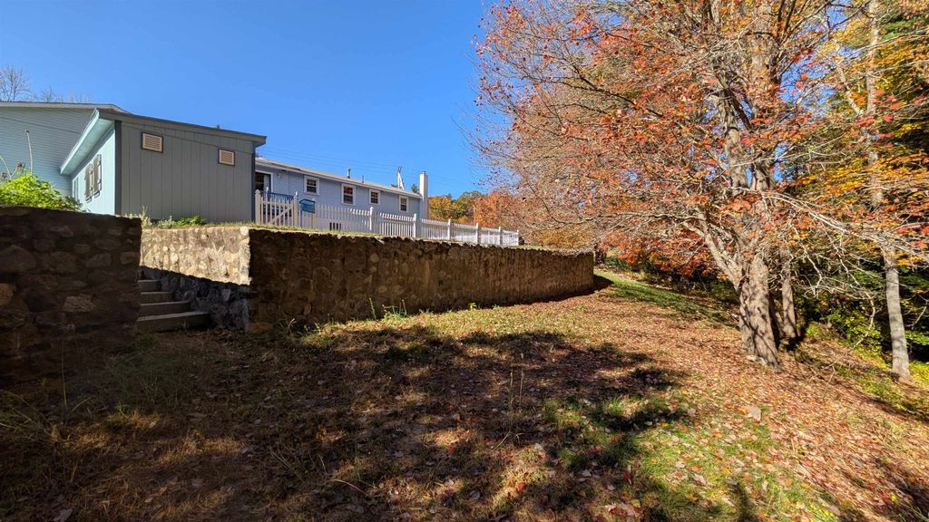 Photo of 51 Back River Road, Merrimack, NH 03054 (MLS # 5066713)