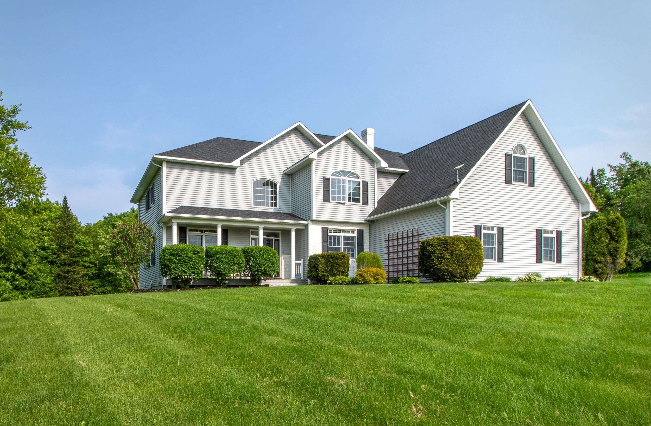 275 Petit Road