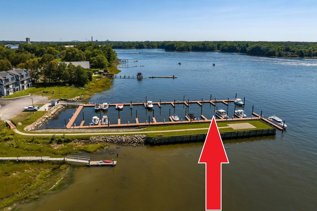 Photo of 28 LITTLE BAY Drive, Dover, NH 03820 (MLS # 5080024)