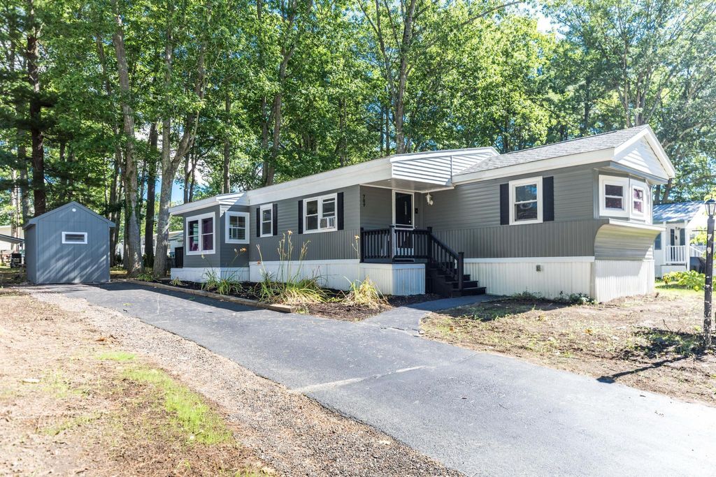 Photo of 709 Nottingham Drive #709, Exeter, NH 03833 (MLS # 5052695)