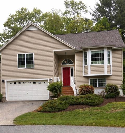 11 Blueberry Lane East Kingston NH 03827