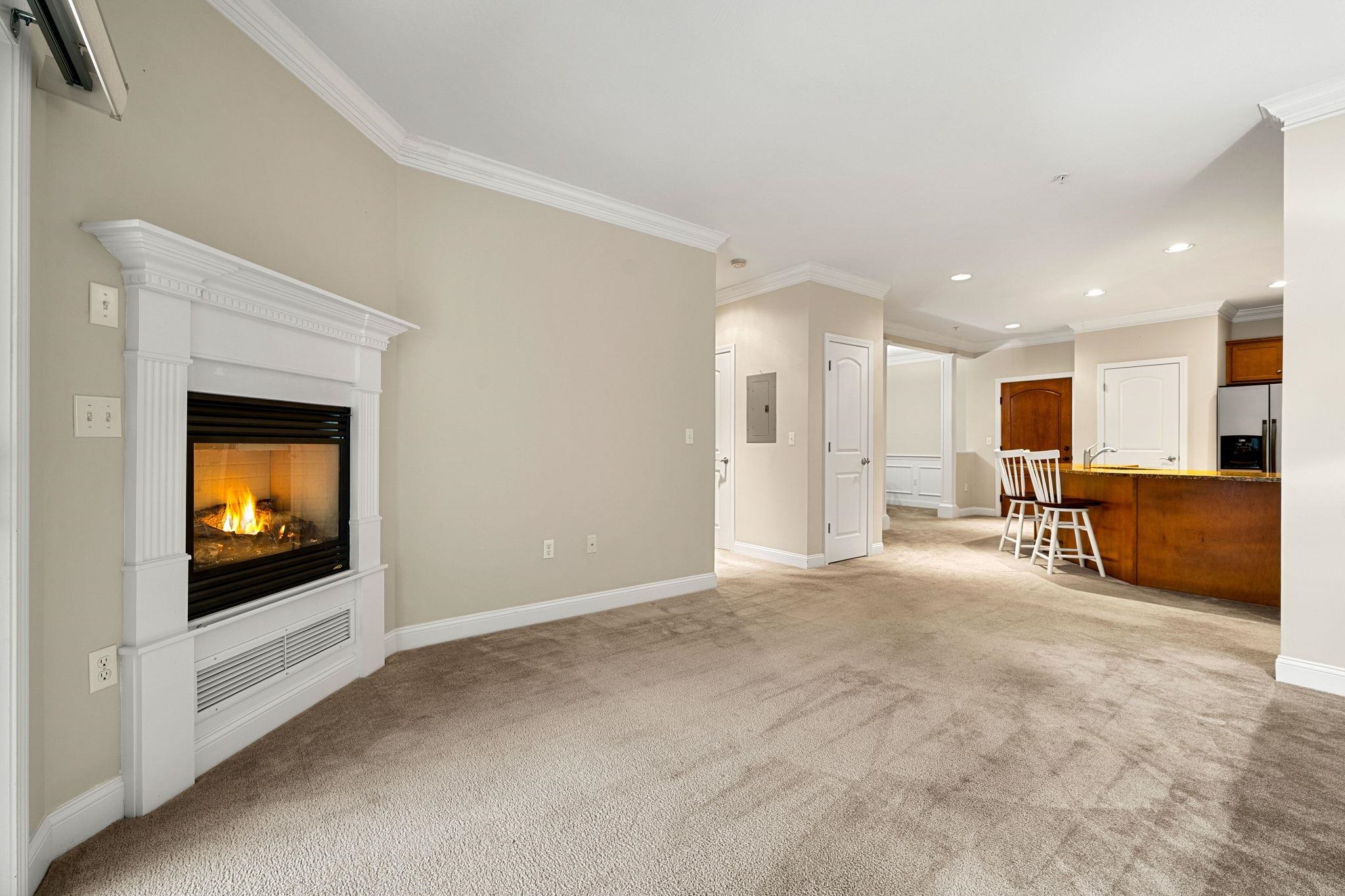 4 Henry David Drive 202