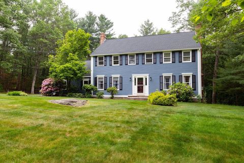 6 David Drive Pelham NH 03076