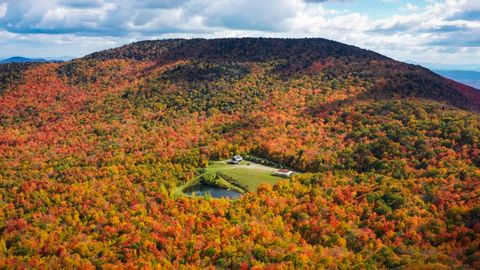 860 True North Way Jay VT 05859