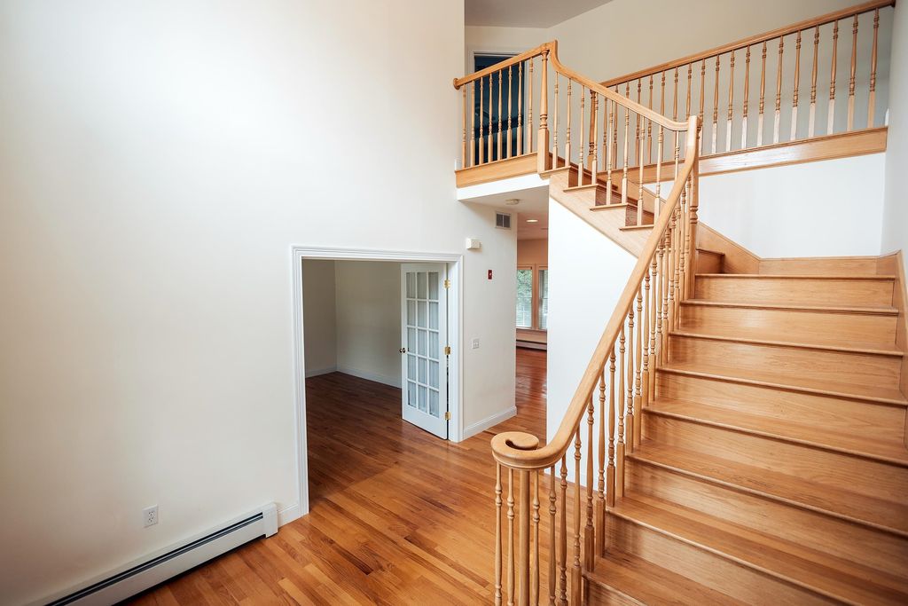 Photo of 19 Melissa Circle, Pelham, NH 03076 (MLS # 5051455)