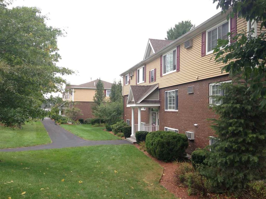 Photo of 3861 Old Brown Avenue #28, Manchester, NH 03103 (MLS # 5081873)