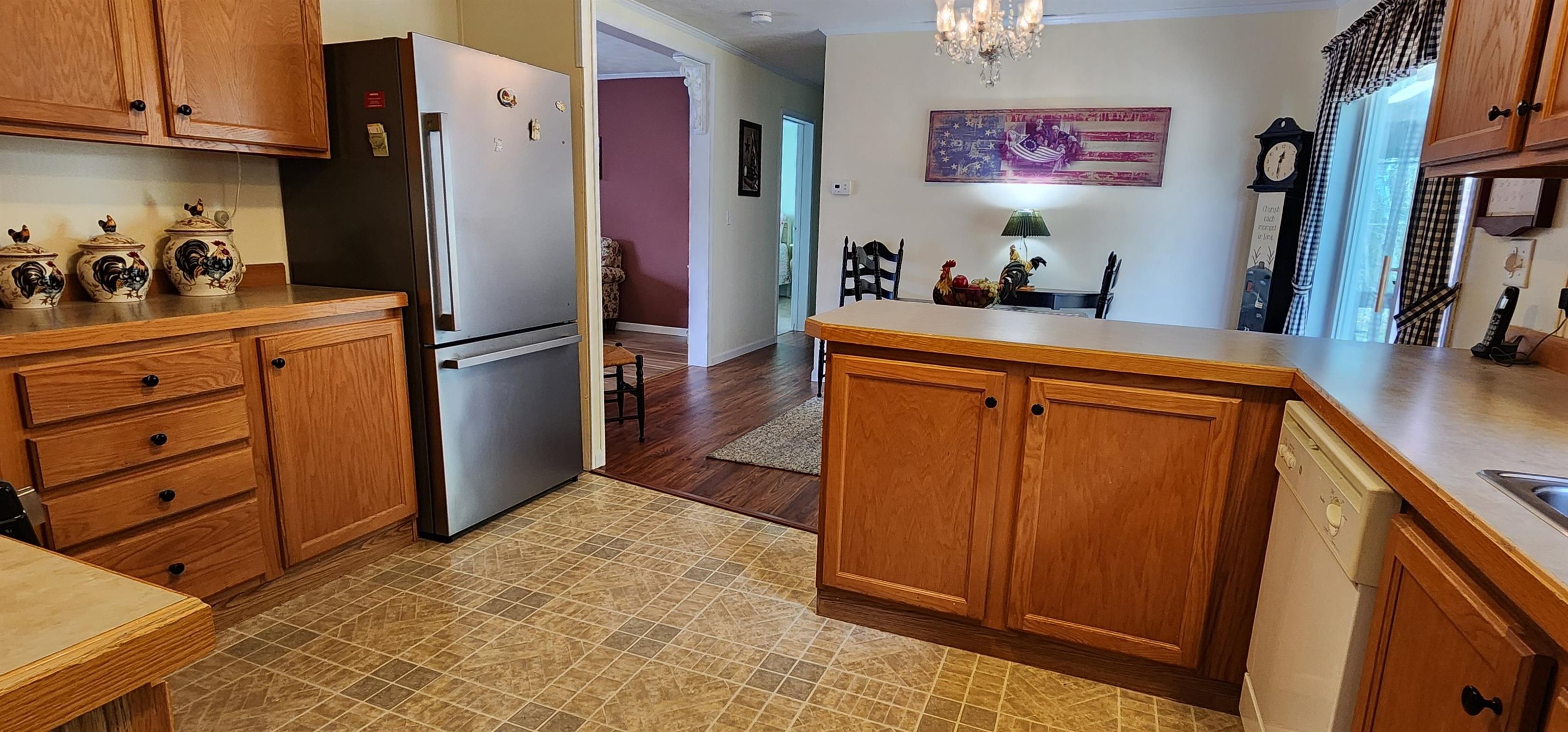 8 Timberline Drive