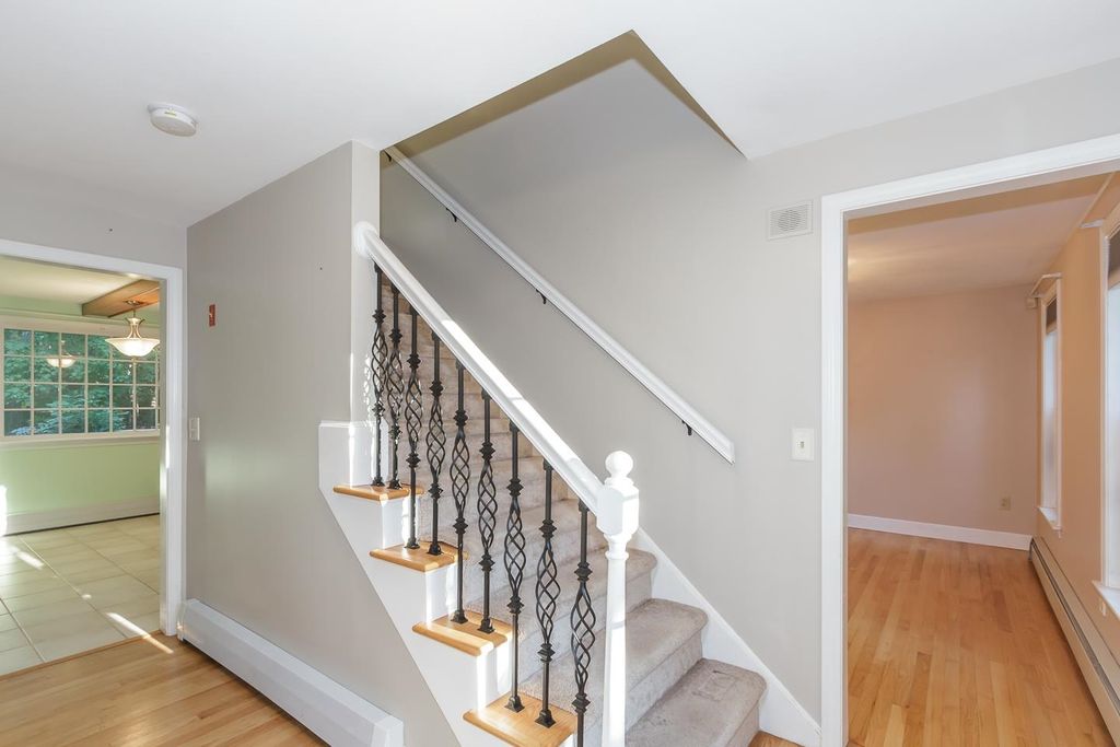 Photo of 13 Village Brook Lane, Derry, NH 03038 (MLS # 5059813)