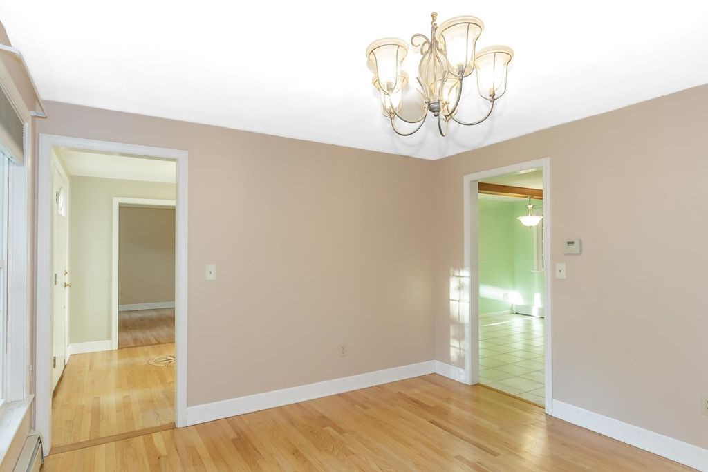 Photo of 13 Village Brook Lane, Derry, NH 03038 (MLS # 5059813)