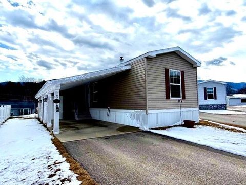 3 Eden Drive Gorham NH 03581