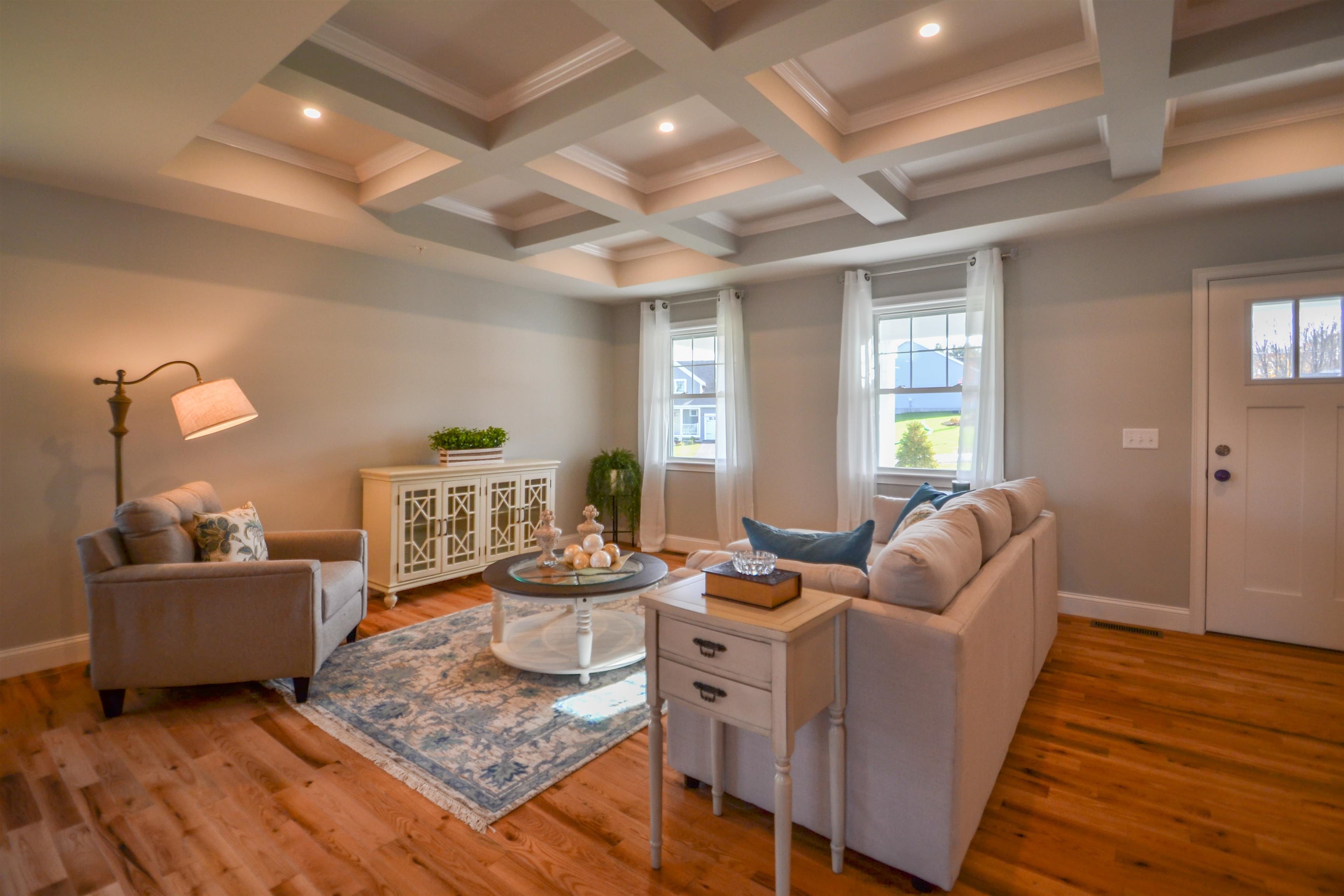 4 Taylor Circle 14