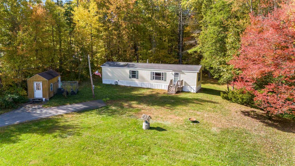 Photo of 10 Roy Street, Raymond, NH 03077 (MLS # 5066384)