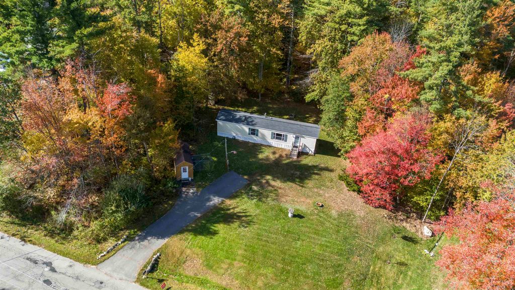 Photo of 10 Roy Street, Raymond, NH 03077 (MLS # 5066384)