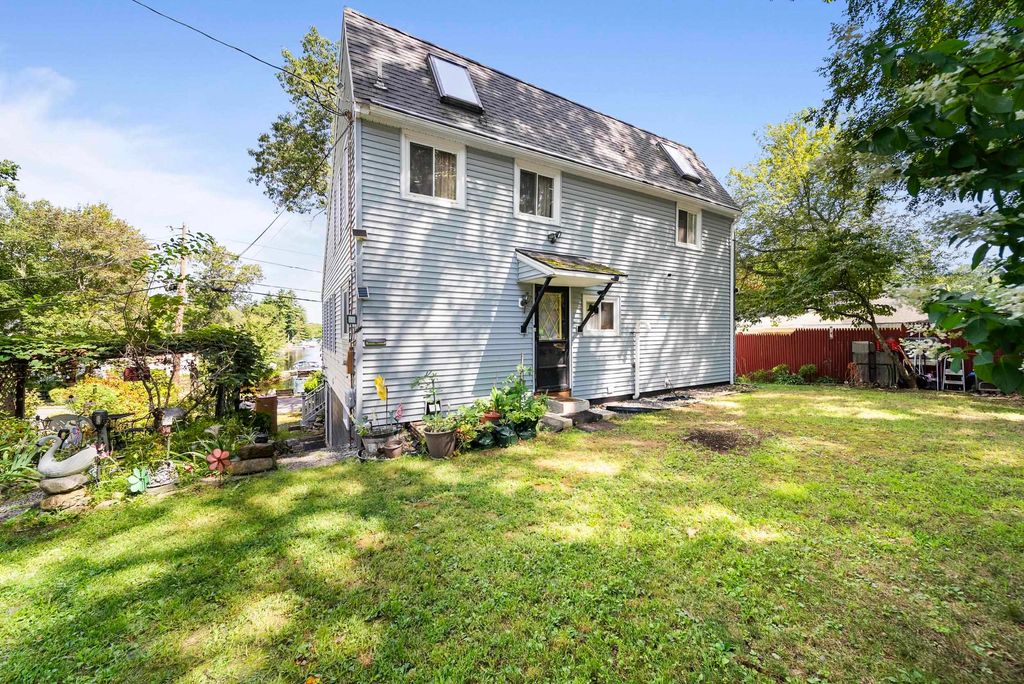 Photo of 82 Shore Drive, Salem, NH 03079 (MLS # 5059497)
