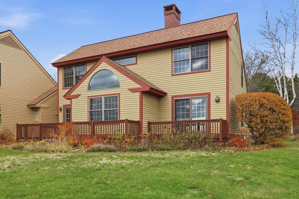 Photo of 10 Highland Ridge Road, New London, NH 03257 (MLS # 5069181)