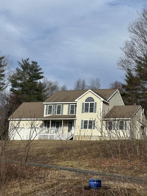 18 Sherman Drive Raymond NH 03077