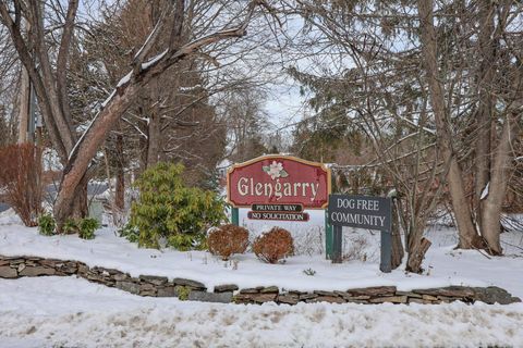 39 Glengarry Drive Stratham NH 03885