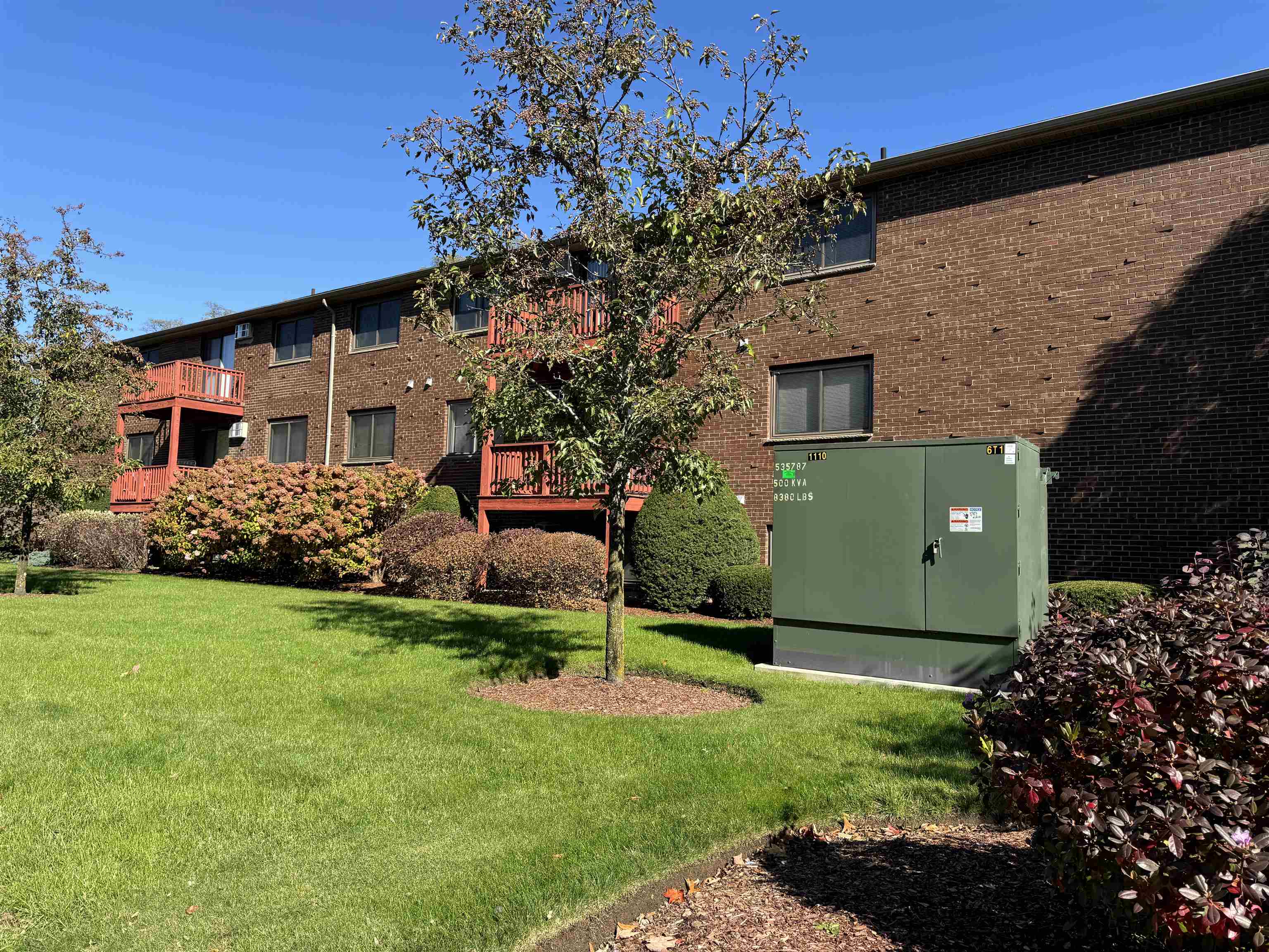 29 Capron Road 33