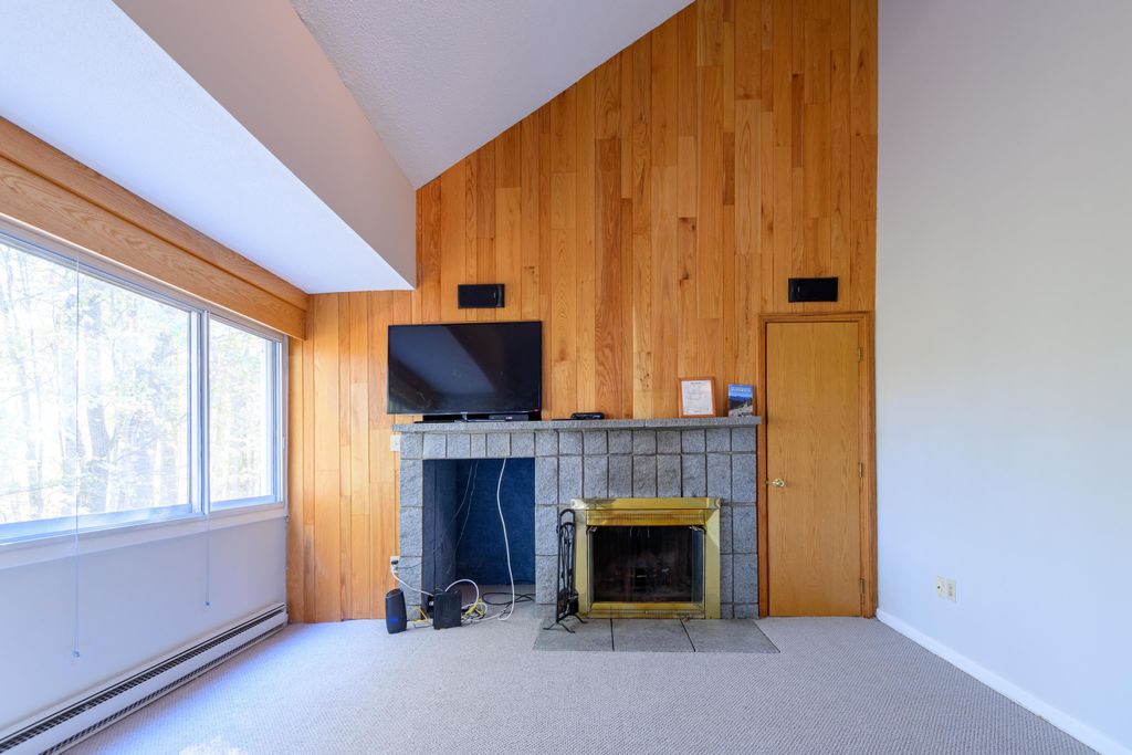 Photo of 20 Condo Road #3, Campton, NH 03223 (MLS # 5067073)