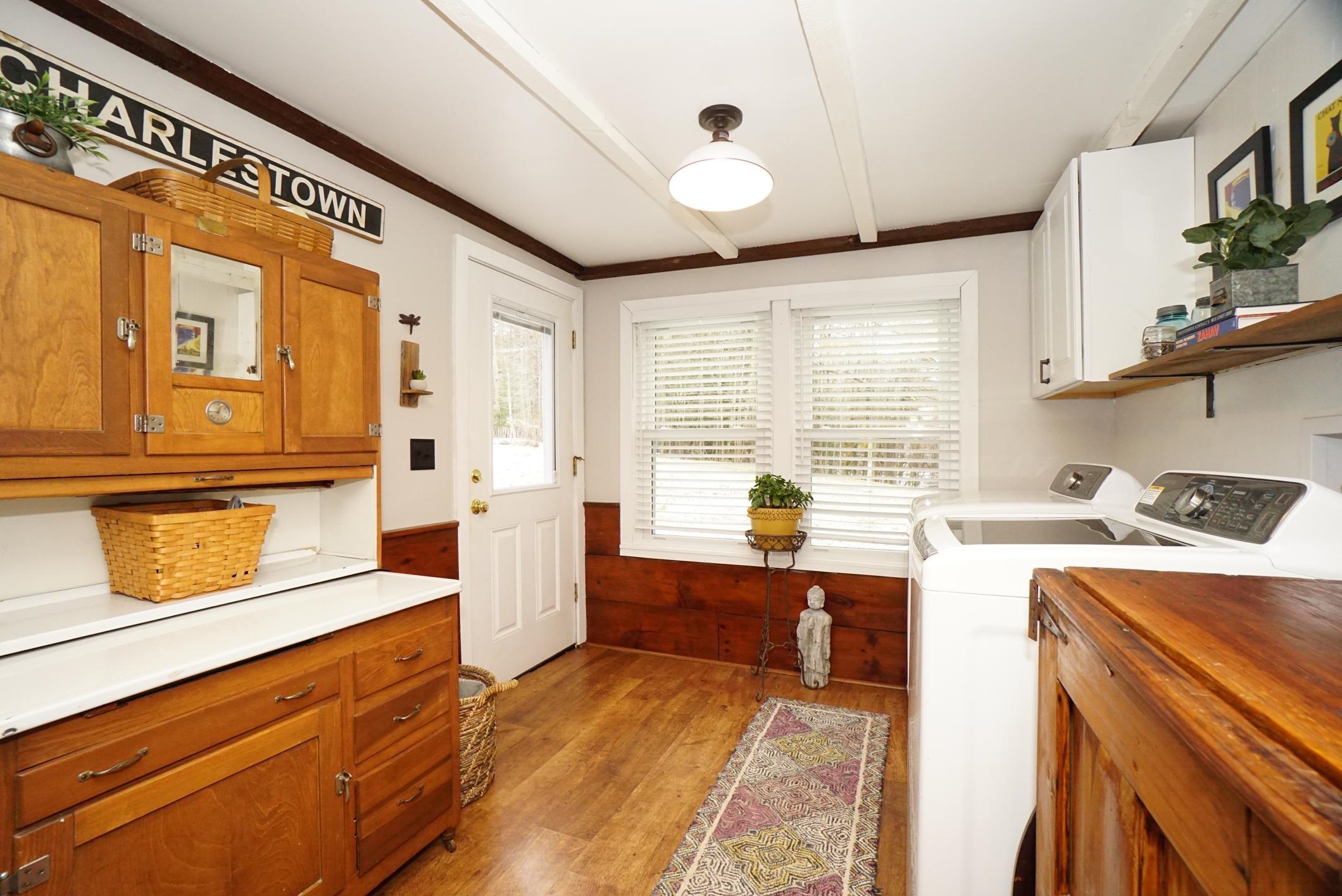 Chichester, New Hampshire 03258, United States, 3 Bedrooms Bedrooms, ,2 BathroomsBathrooms,Residential,Pending,101770