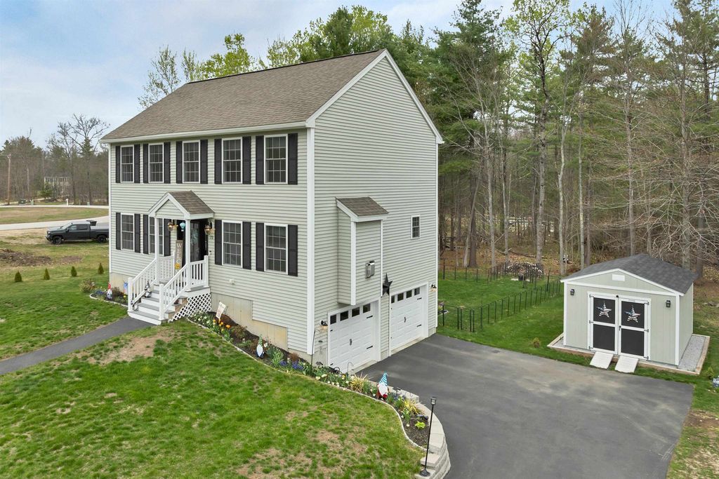 Photo of 73 Bailey Drive, Pittsfield, NH 03263 (MLS # 5087731)