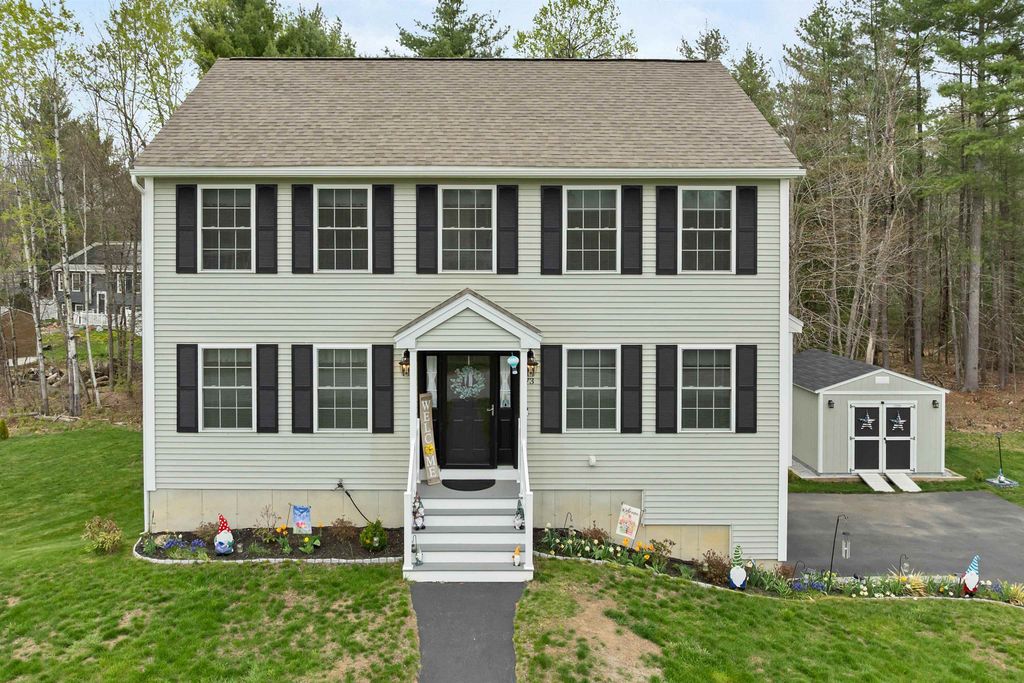 Photo of 73 Bailey Drive, Pittsfield, NH 03263 (MLS # 5087731)
