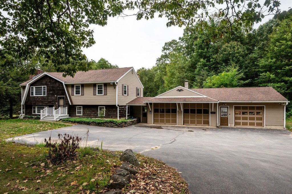 Photo of 140 Kingston Road, Exeter, NH 03833 (MLS # 5062845)