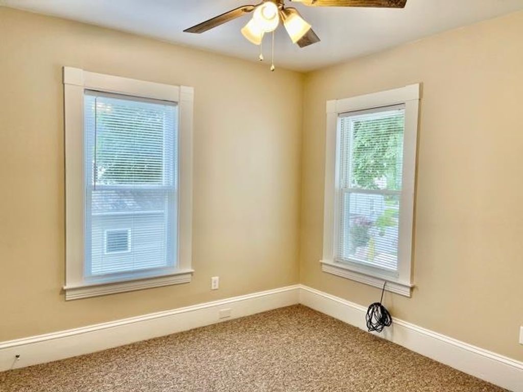 Photo of 26 Prince Street #2, Manchester, NH 03102 (MLS # 5082700)