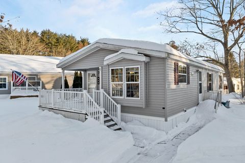 Photo of 9 Slate Run, North Hampton, NH 03862 (MLS # 5075620)