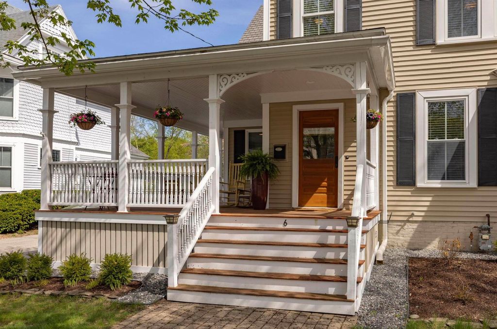 Photo of 6 Gill Street, Exeter, NH 03833 (MLS # 5074102)