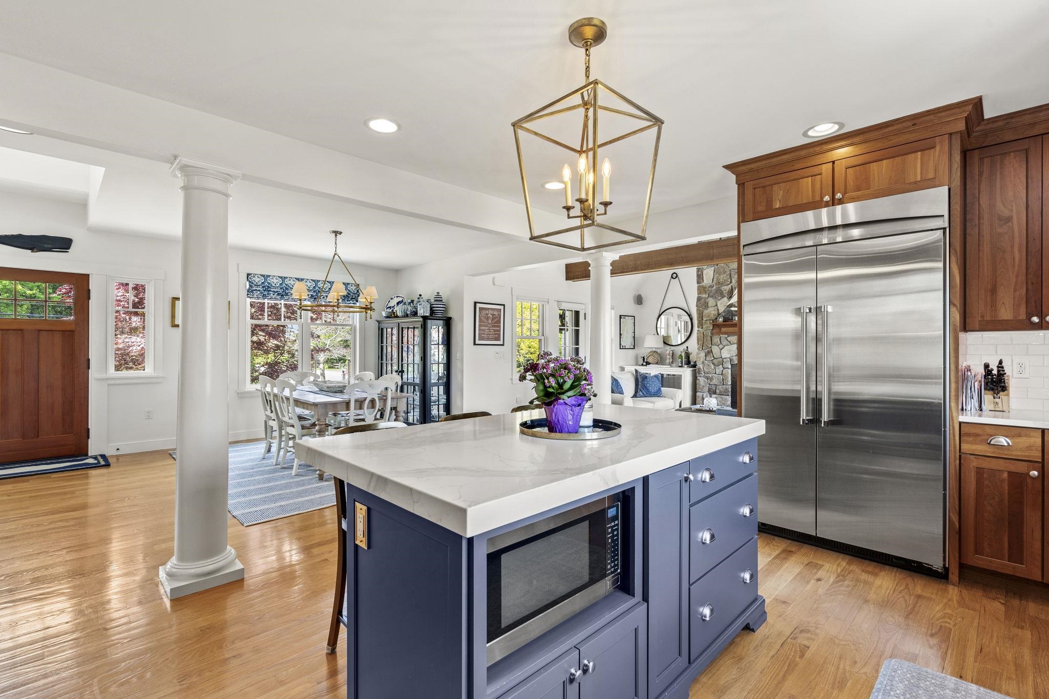 3 Appledore Avenue