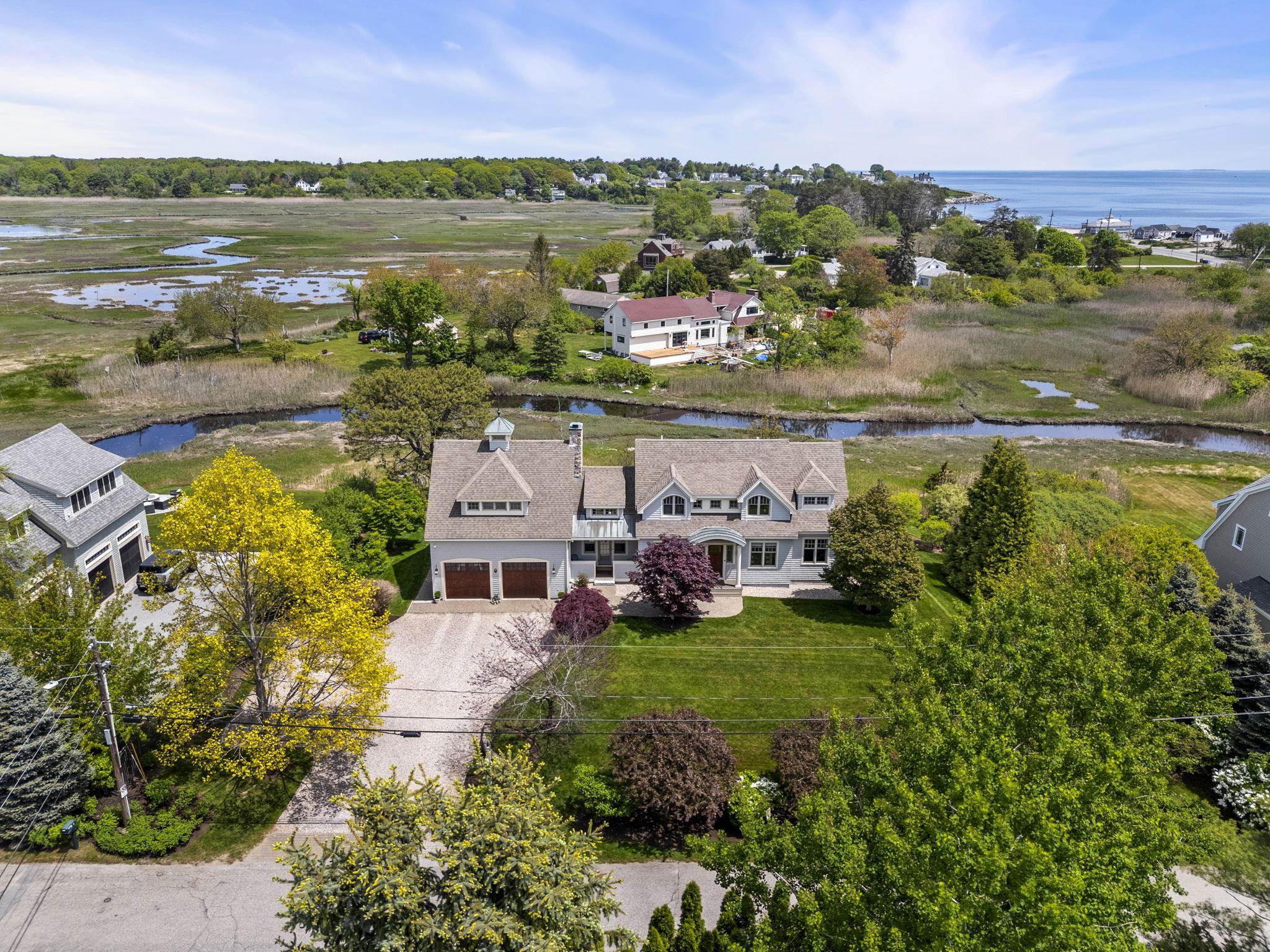3 Appledore Avenue