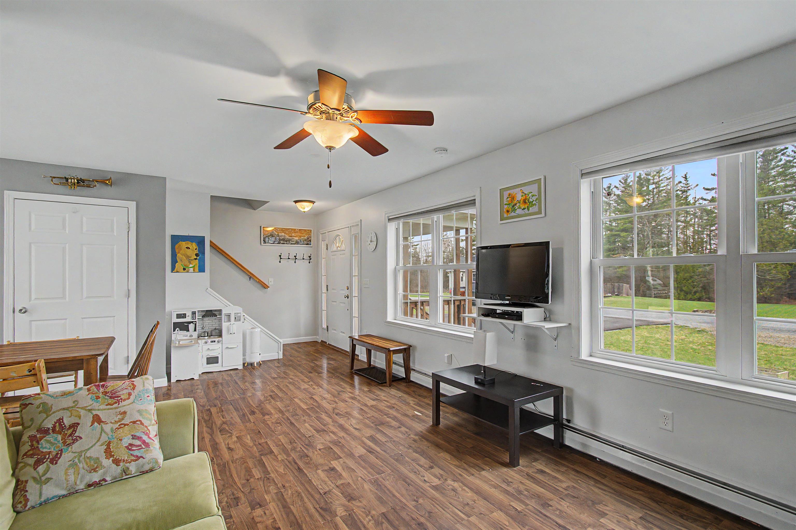 21 Pheasant Run Road