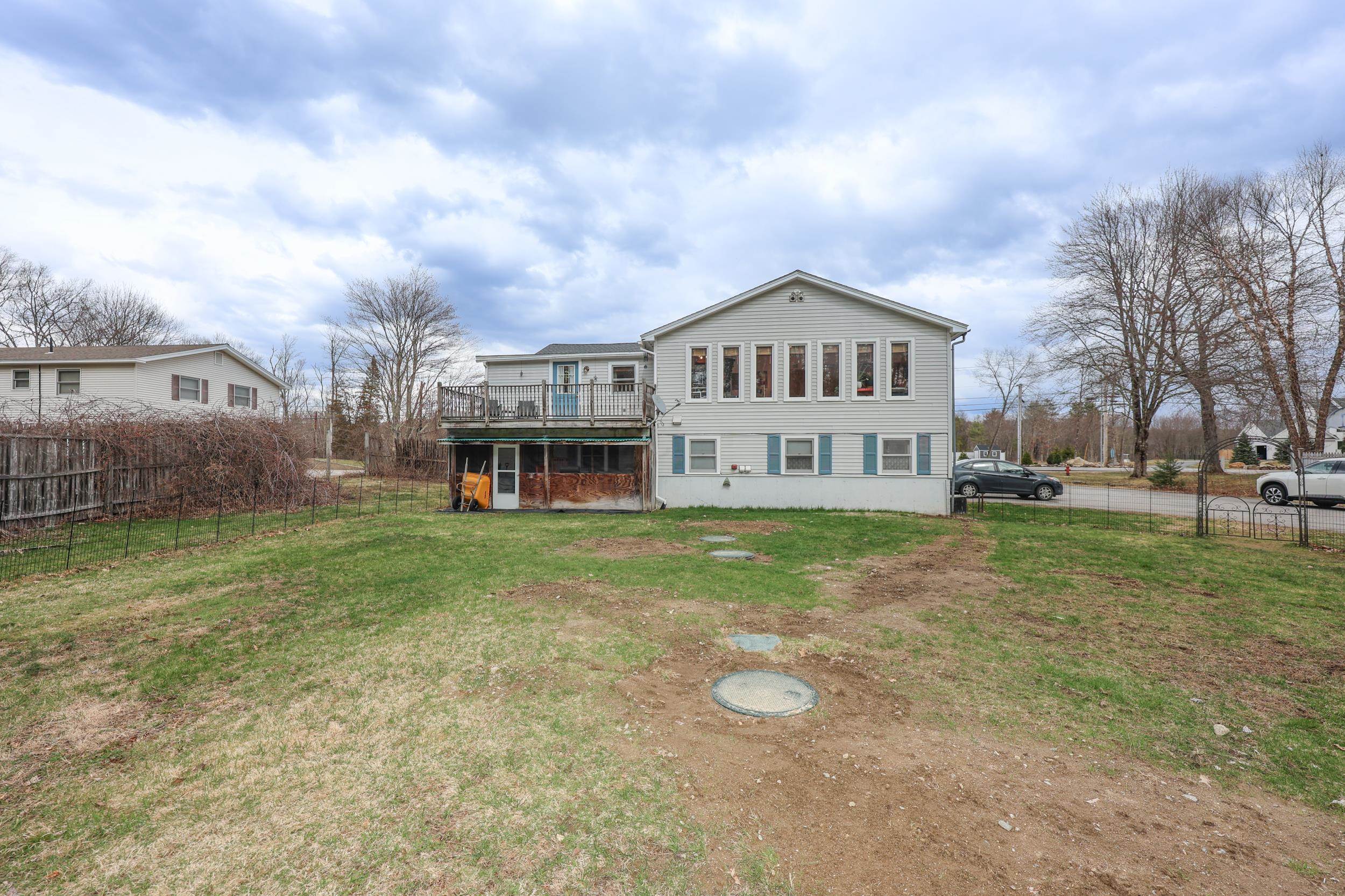 438 Maple Street