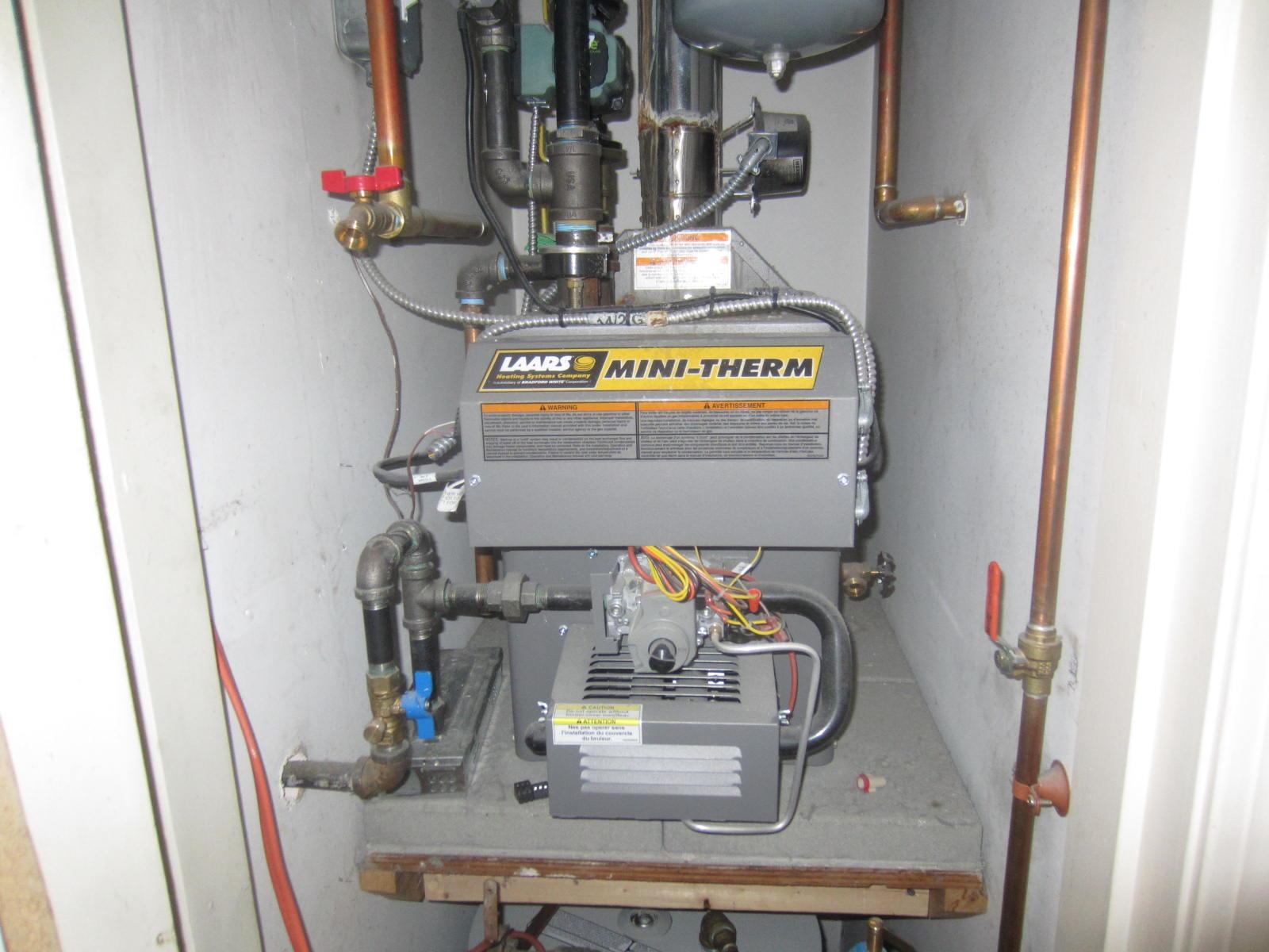 Somersworth, New Hampshire 03878, United States, 2 Bedrooms Bedrooms, ,1 BathroomBathrooms,Residential,Active,210357