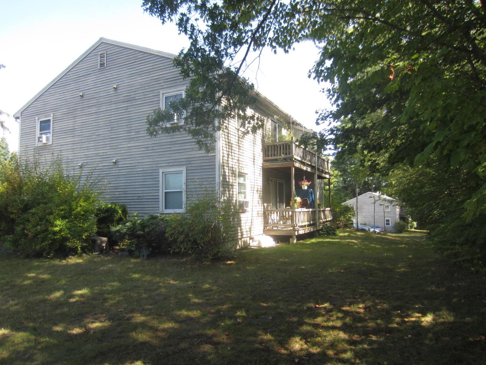 Somersworth, New Hampshire 03878, United States, 2 Bedrooms Bedrooms, ,1 BathroomBathrooms,Residential,Active,210357