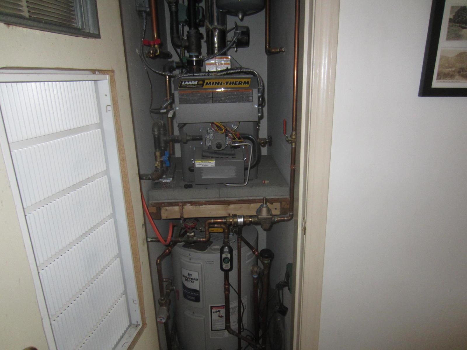 Somersworth, New Hampshire 03878, United States, 2 Bedrooms Bedrooms, ,1 BathroomBathrooms,Residential,Active,210357