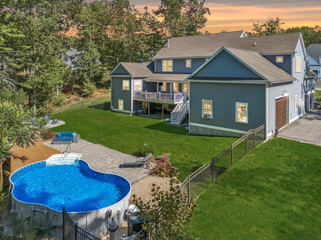 Photo of 18 Highclere Road, Windham, NH 03087 (MLS # 5078716)