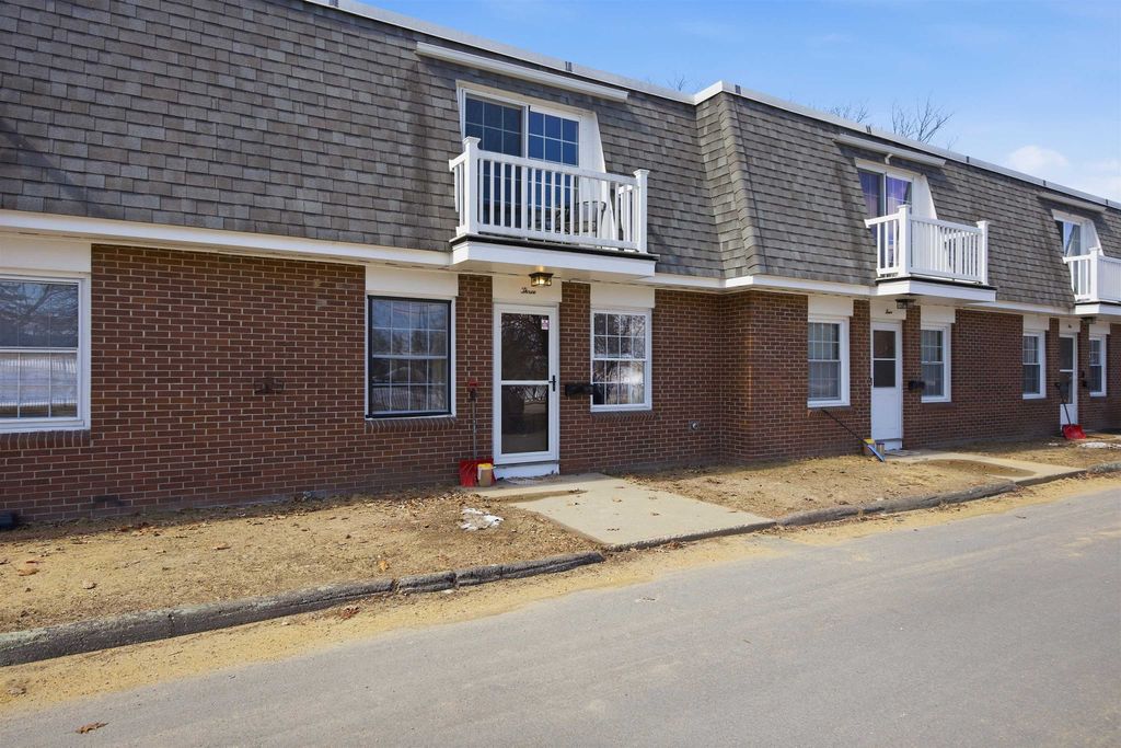 Photo of 934 Main Street #3, Laconia, NH 03246 (MLS # 5081066)