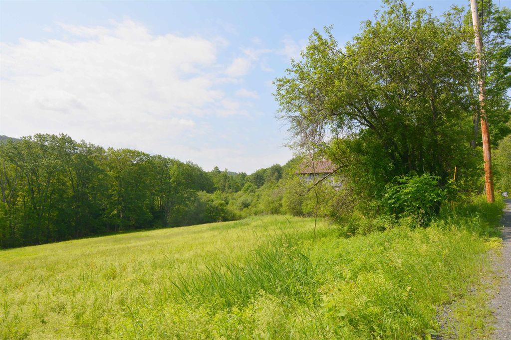 Photo of 154 Sunset Rock Road, Lebanon, NH 03766 (MLS # 5046437)