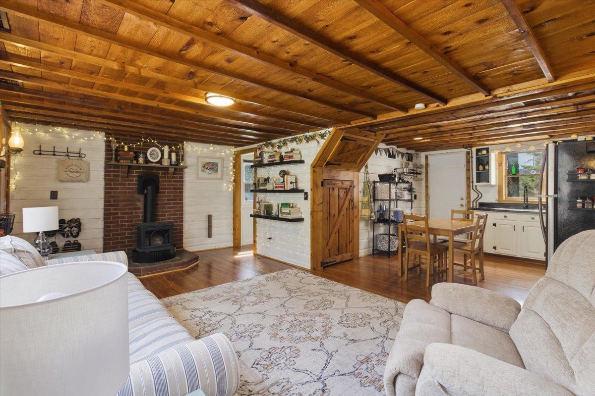 214 Hickory Road