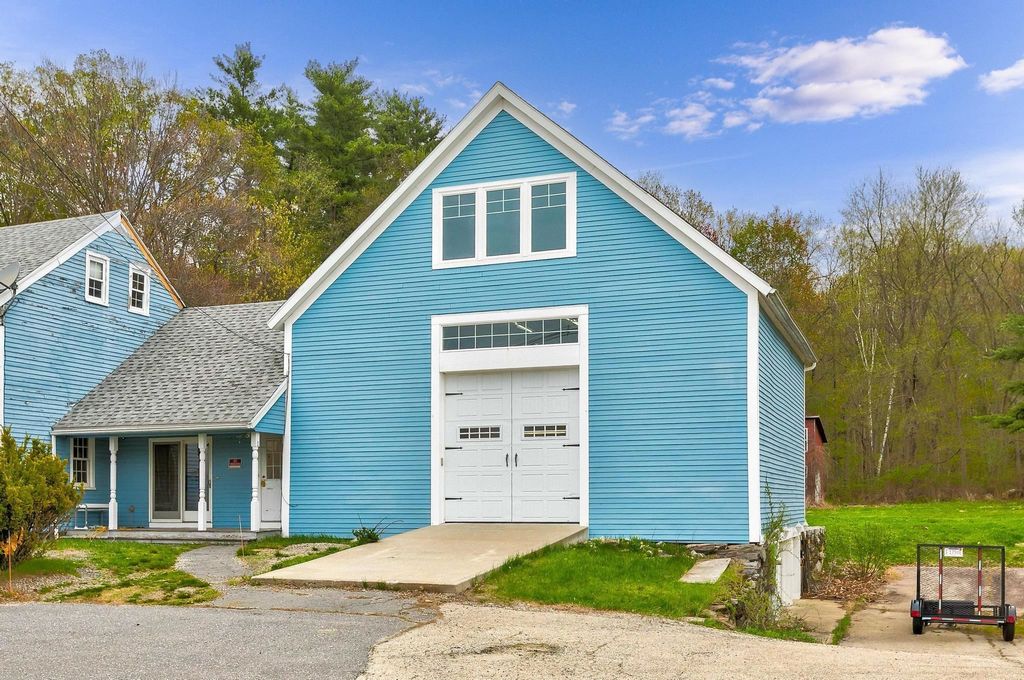 Photo of 338 N Main Street, Salem, NH 03079 (MLS # 5086773)