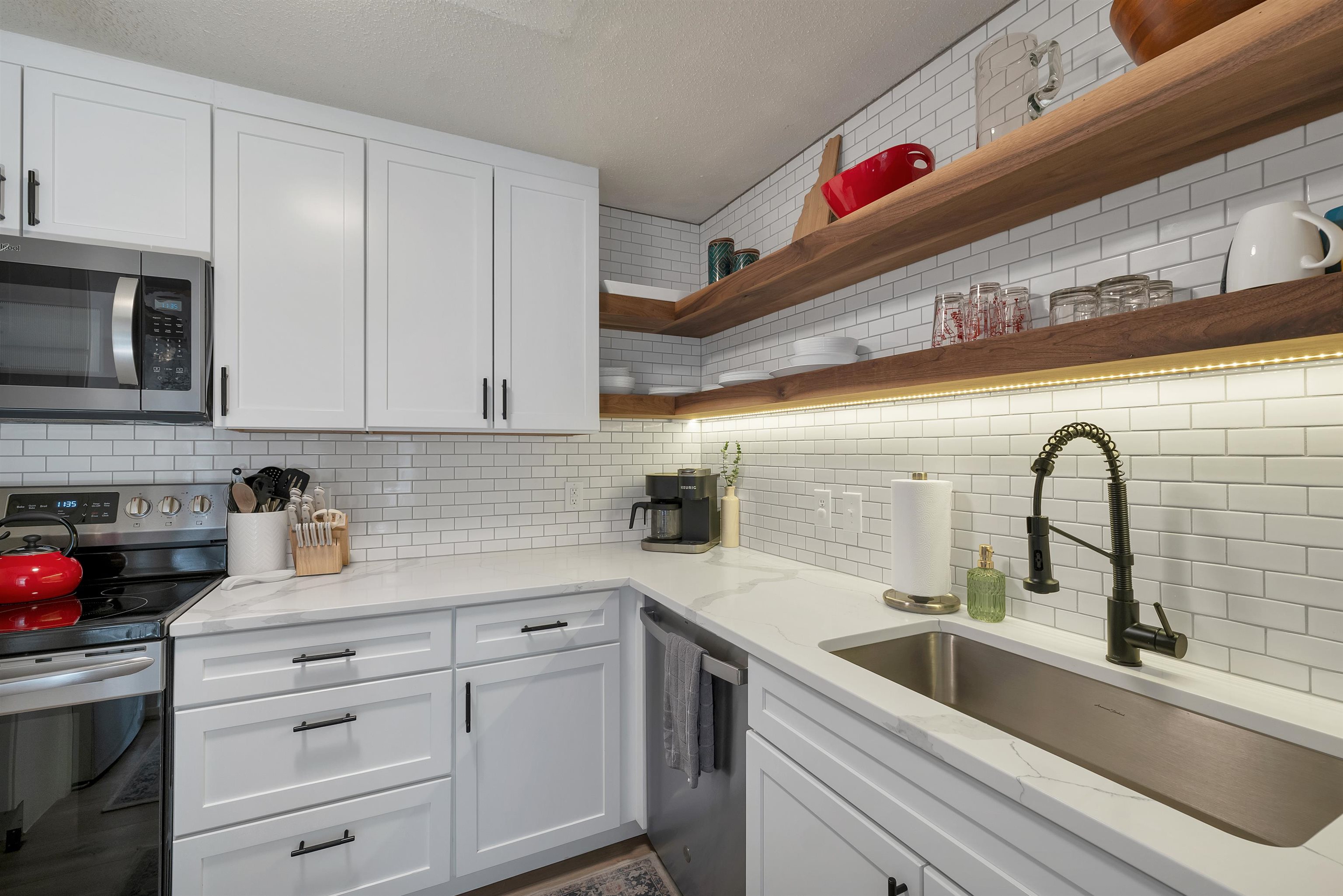 20F Seasons at Attitash Road